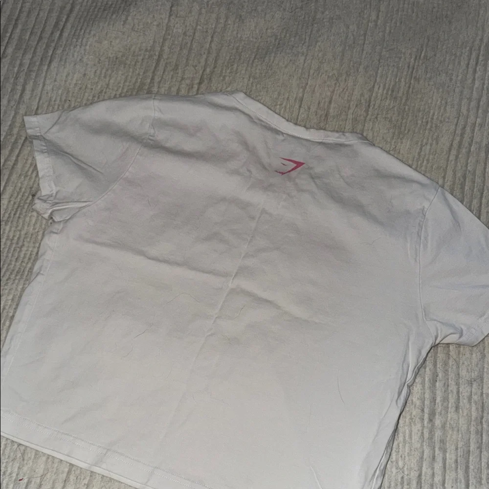 Gymshark Tee with Pink Accents - Picture 4 of 4